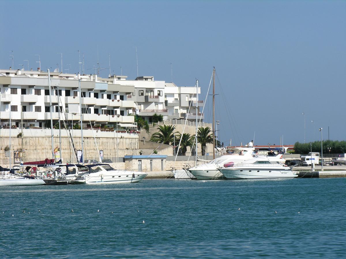 B&B La Baia Sea Rooms Бишелье Экстерьер фото
