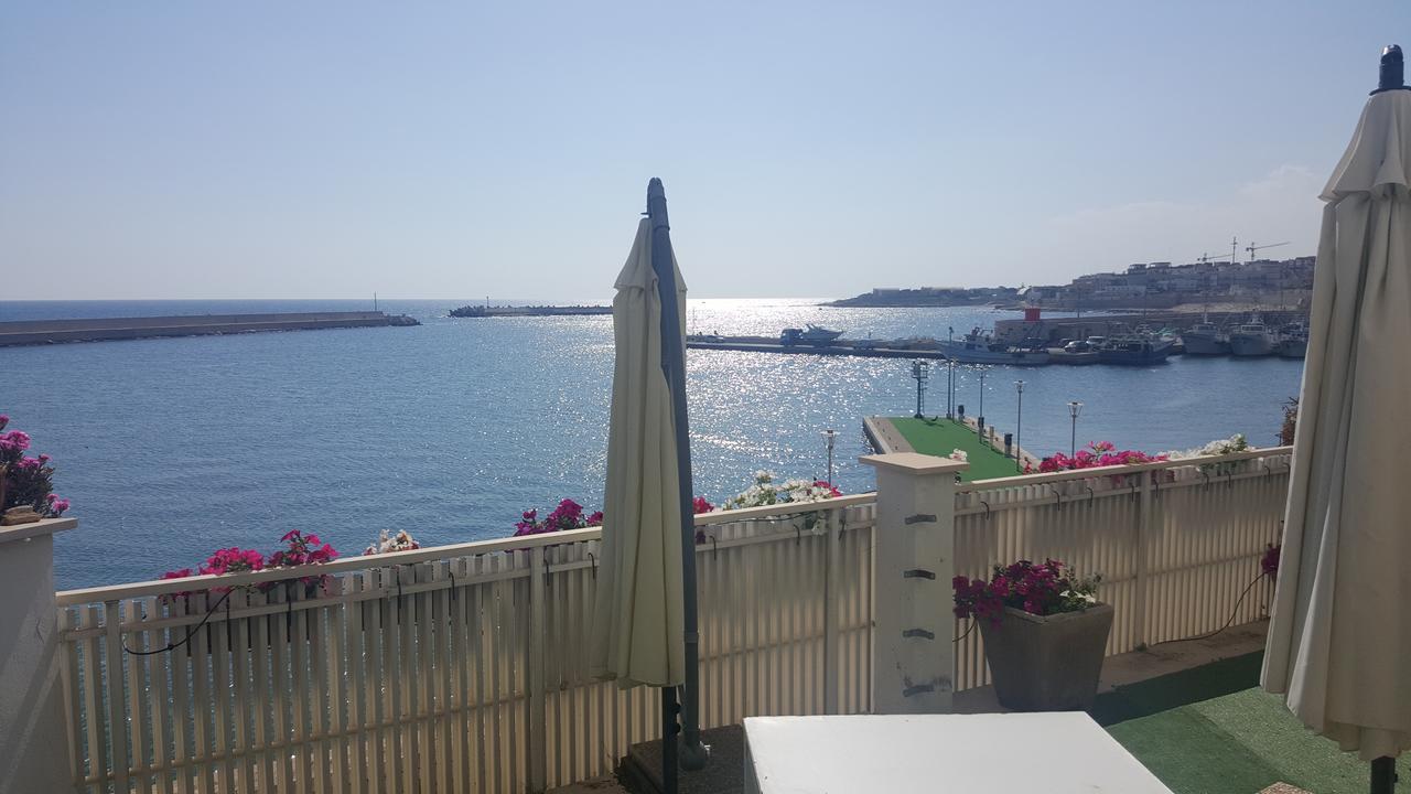 B&B La Baia Sea Rooms Бишелье Экстерьер фото