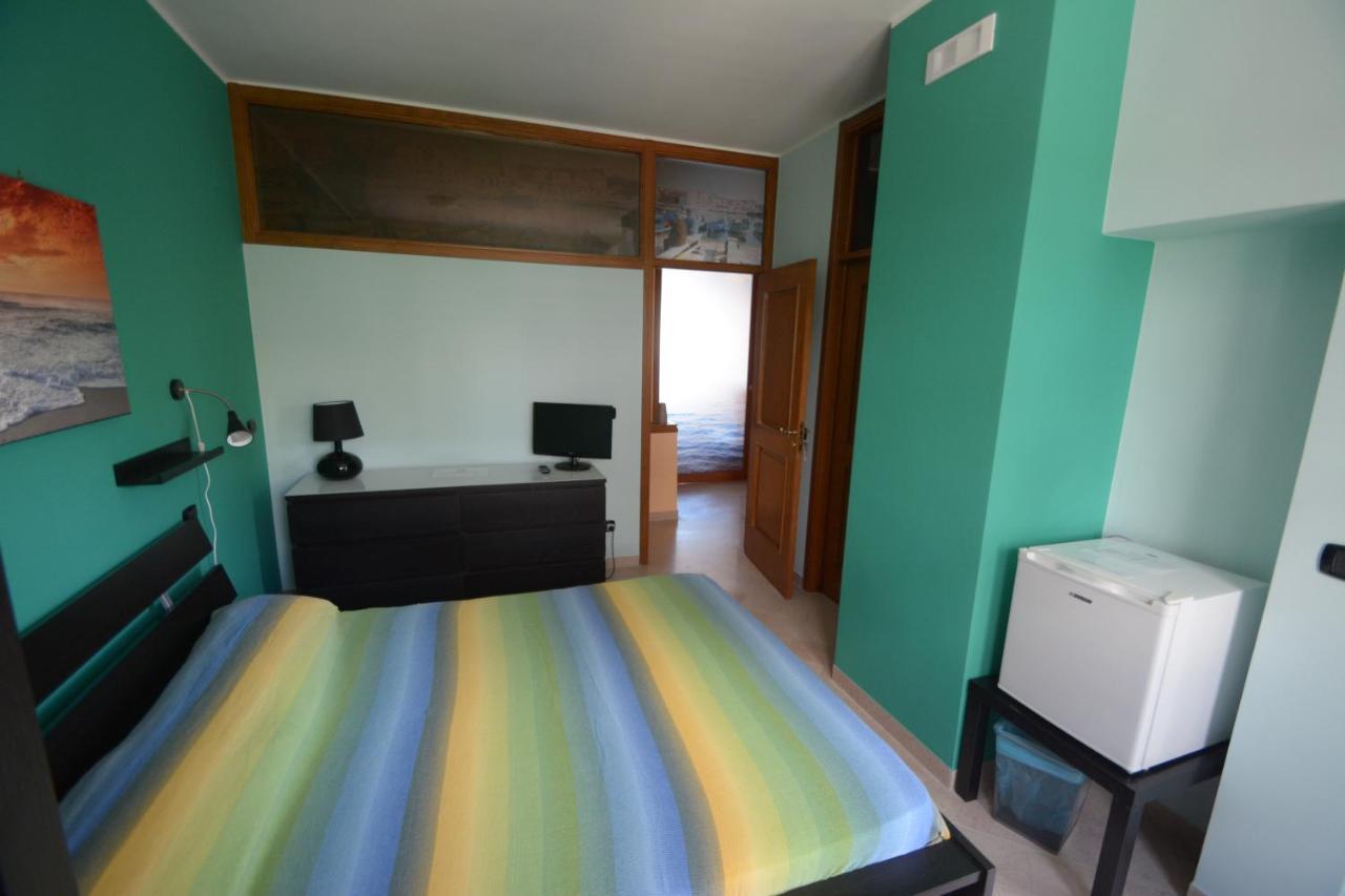 B&B La Baia Sea Rooms Бишелье Экстерьер фото
