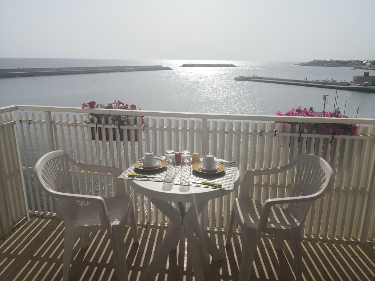 B&B La Baia Sea Rooms Бишелье Экстерьер фото